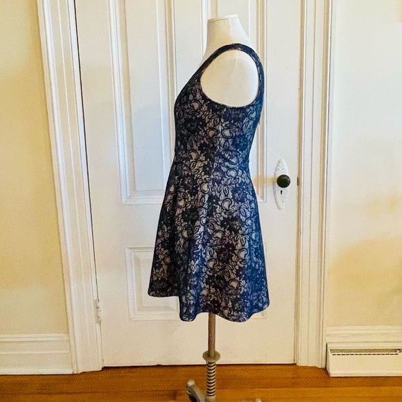 Francesca’s Cocktail Dress - Picture 2 of 7